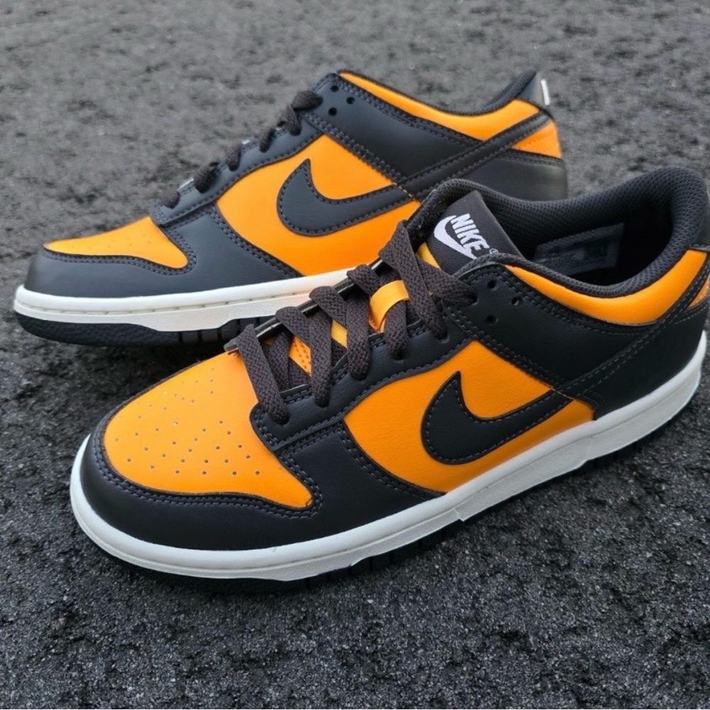New Nike Dunk Youth 7 Low-Top Sneakers - Black/Orange